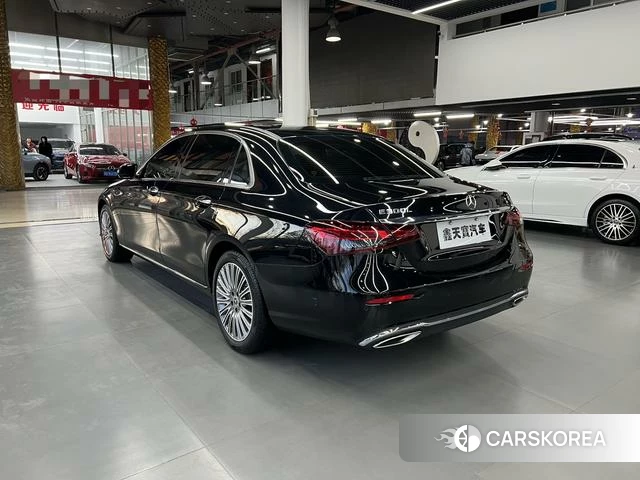 Mercedes-Benz E-class id 4253124 из Китая 9