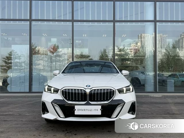 BMW 5 series id 3890612 из Китая 8