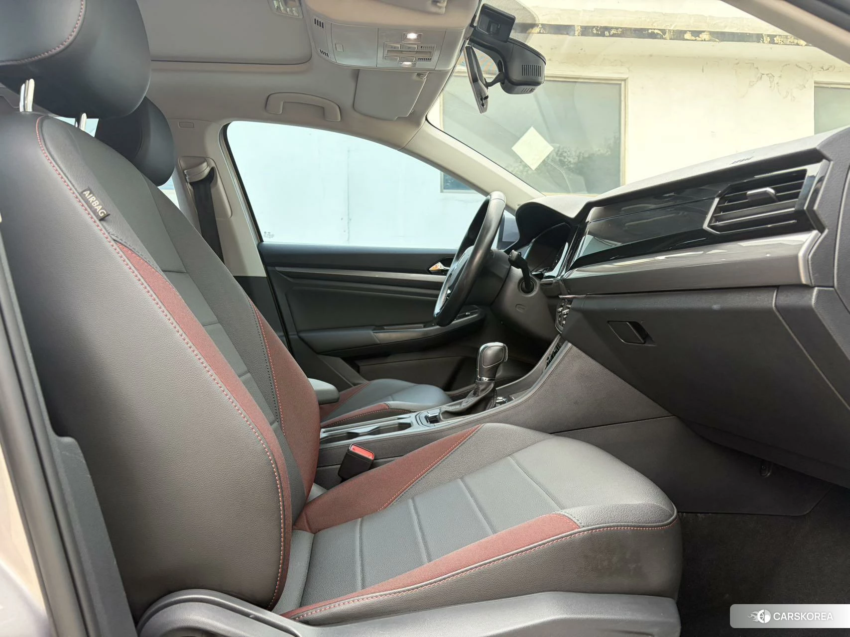 Volkswagen Bora id 4504853 из Китая 11