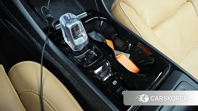 Volvo XC40 id 3044001 из Кореи 19