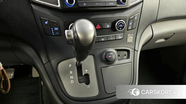 Hyundai The New Grand Starex id 4326027 из Кореи 29