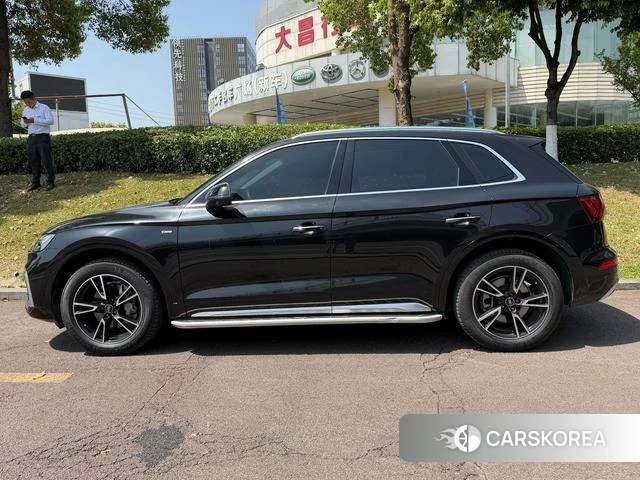 Audi Q5L id 4265931 из Китая 12