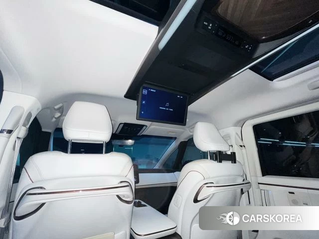 Lexus LM id 4353481 из Китая 31