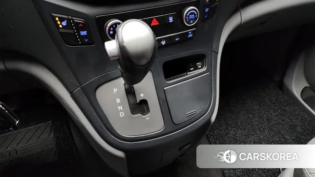 Hyundai The New Grand Starex id 3672892 из Кореи 19