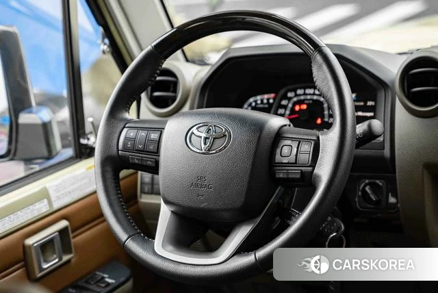 Toyota Land Cruiser 70 Series id 4276894 из Китая 14
