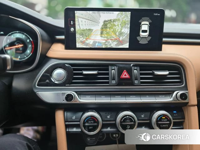 Genesis The New G70 id 4376846 из Кореи 14