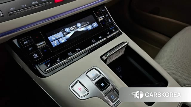 Hyundai The New Grandeur IG Hybrid id 4019907 из Кореи 19