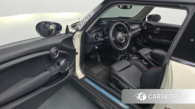 Mini Cooper id 4490000 из Кореи 30
