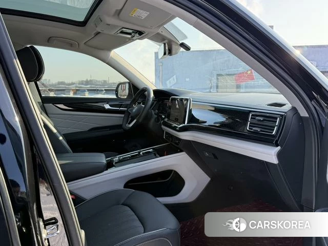 Volkswagen Tourang id 4263106 из Китая 12