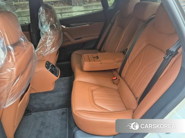 Maserati Quattroporte id 4595183 из Кореи 19