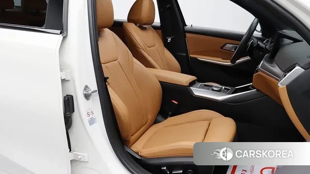 BMW 3 Series (G20) id 3052884 из Кореи 19