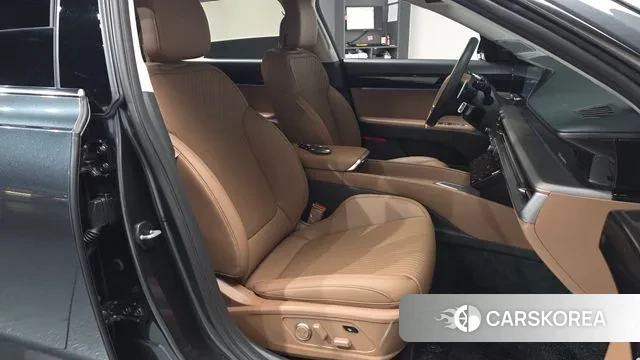 Hyundai Grandeur (GN7) id 3027083 из Кореи 19