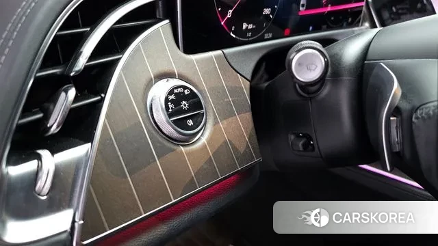 Mercedes-Benz E-Class W214 id 3684668 из Кореи 19