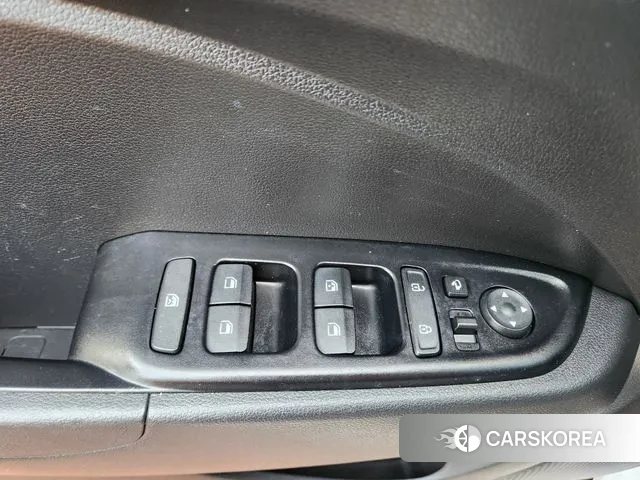 Hyundai Venue id 3499606 из Кореи 16