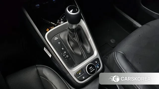 Hyundai Venue id 3732072 из Кореи 19