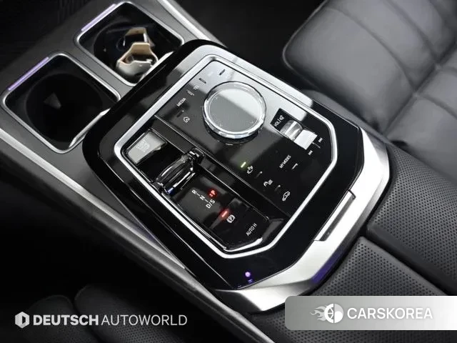 BMW 7 Series (G70) id 3026825 из Кореи 19