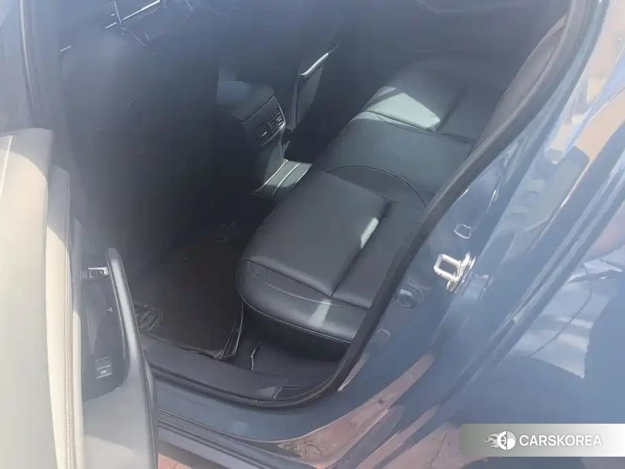 Mazda 3 id 4600354 из Китая 15