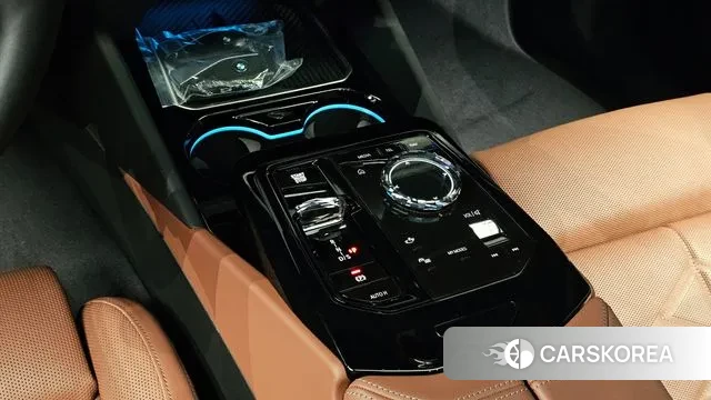 BMW 5 Series (G60) id 3502376 из Кореи 19