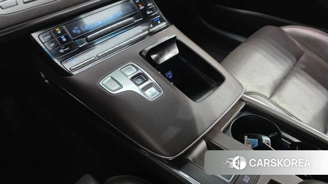 Hyundai The New Grandeur IG id 4609441 из Кореи 19
