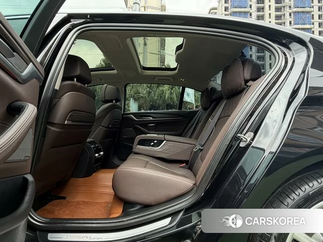 BMW 5 series id 4261425 из Китая 19