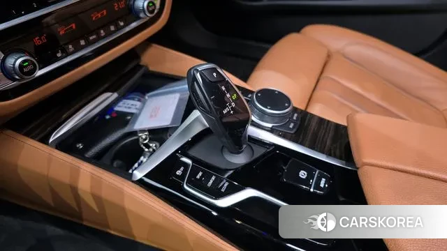 BMW 5 Series (G30) id 2891026 из Кореи 19