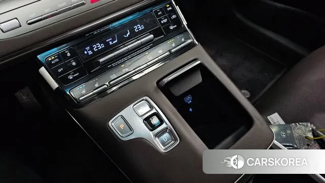 Hyundai The New Grandeur IG Hybrid id 3577187 из Кореи 19