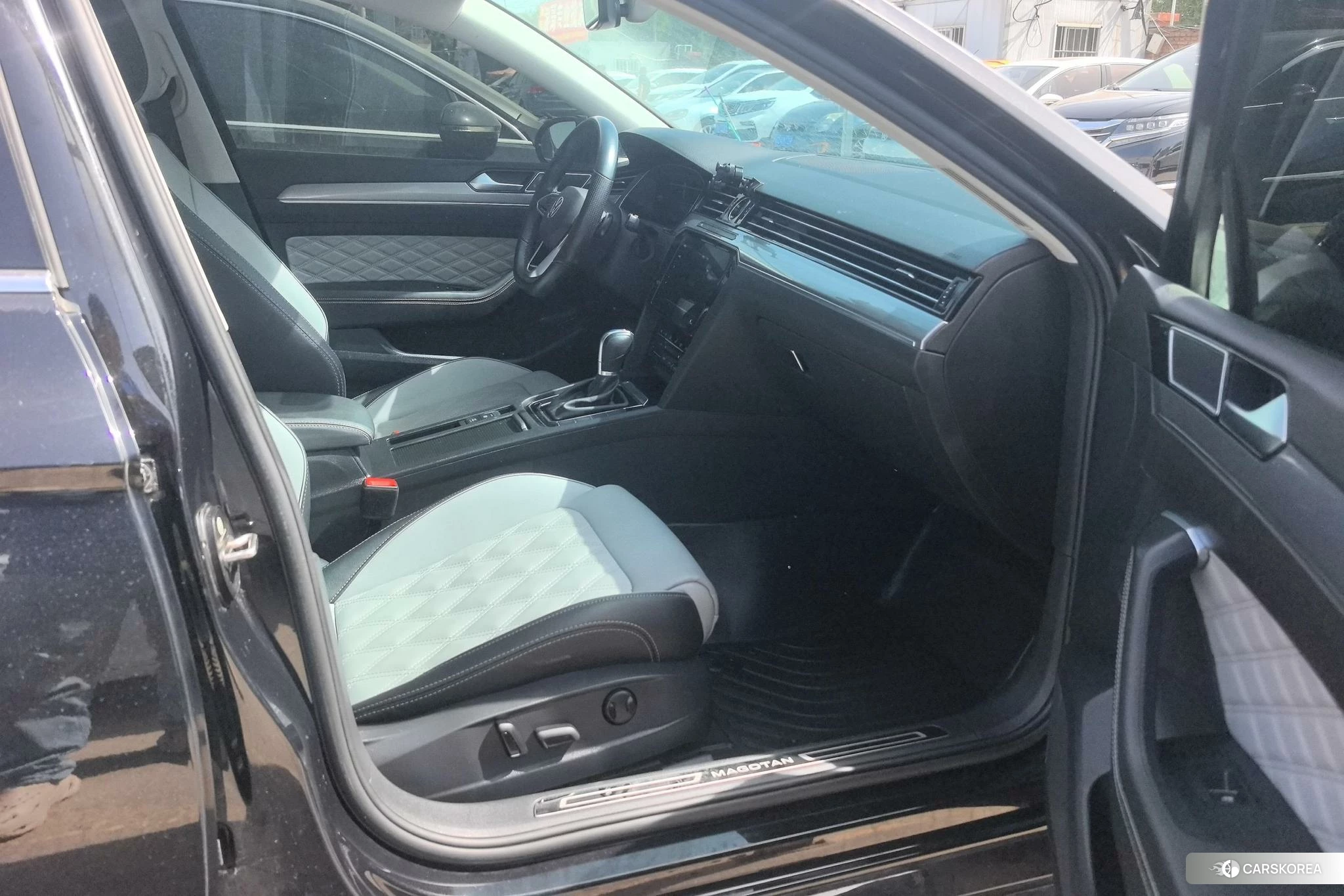 Volkswagen Magotan id 4413360 из Китая 16