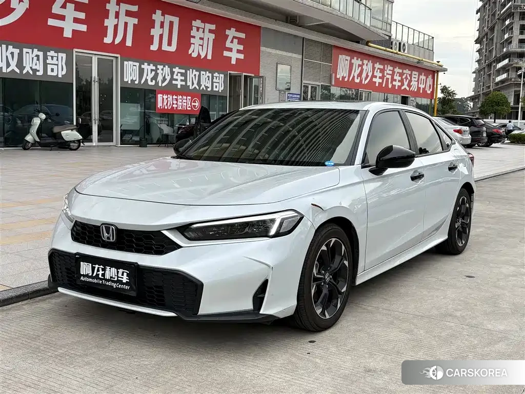 Honda Civic id 4570336 из Китая 9