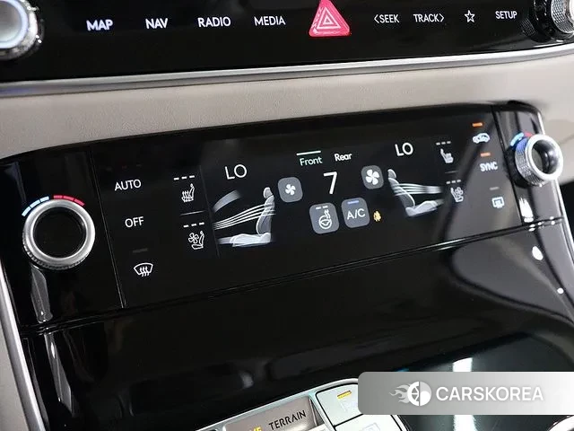 Genesis GV70 id 3082005 из Кореи 19