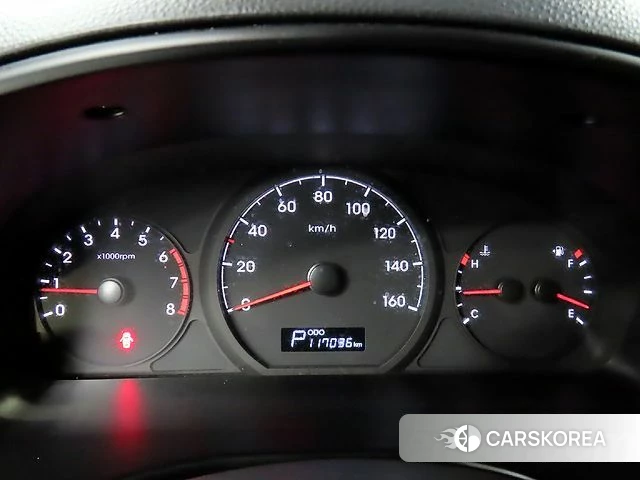 Hyundai The New Grand Starex id 3873302 из Кореи 19