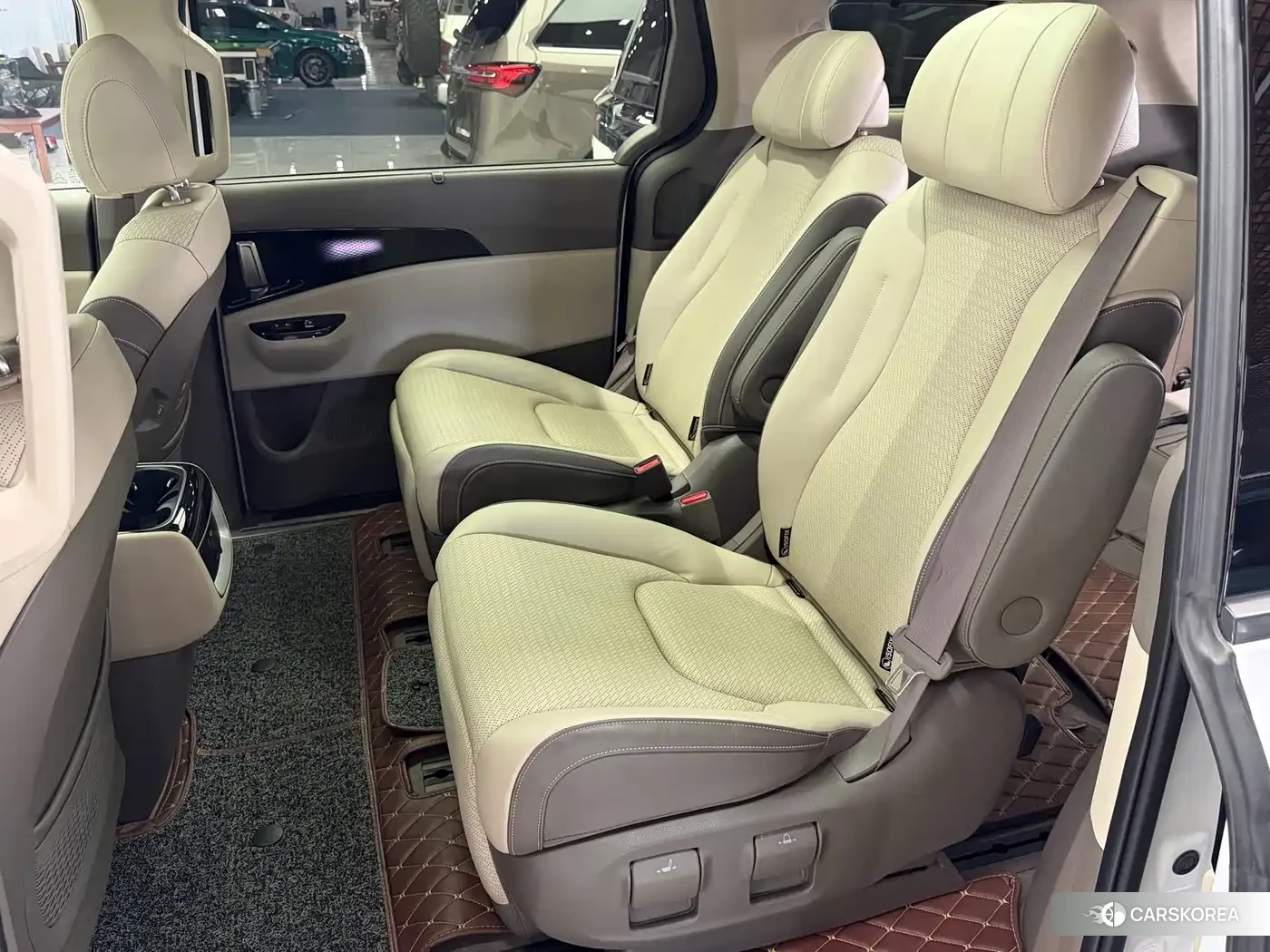 Kia Carnival id 4629131 из Китая 24