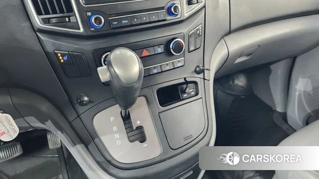 Hyundai The New Grand Starex id 3936213 из Кореи 19