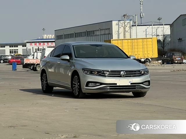 Volkswagen Magotan id 4299691 из Китая 9