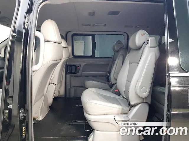 Hyundai The New Grand Starex id 2581747 из Кореи 19