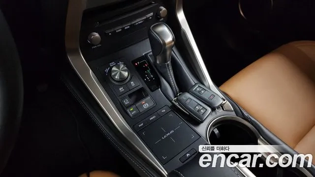 Lexus NX300h id 2956202 из Кореи 19