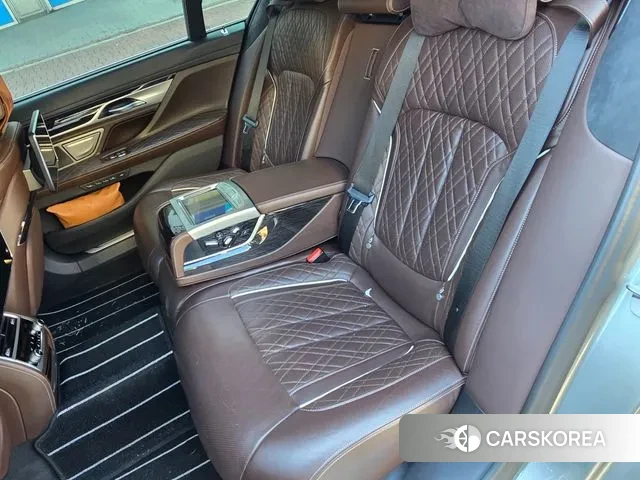 BMW 7 Series (G11) id 3765591 из Кореи 15