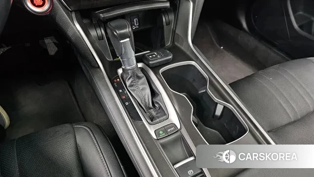 Honda Accord 10th Generation id 3469468 из Кореи 19