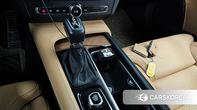 Volvo S90 id 3893909 из Кореи 19