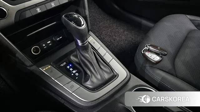 Hyundai Avante AD id 3737174 из Кореи 19