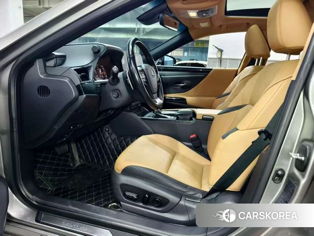 Lexus ES id 4321290 из Китая 21
