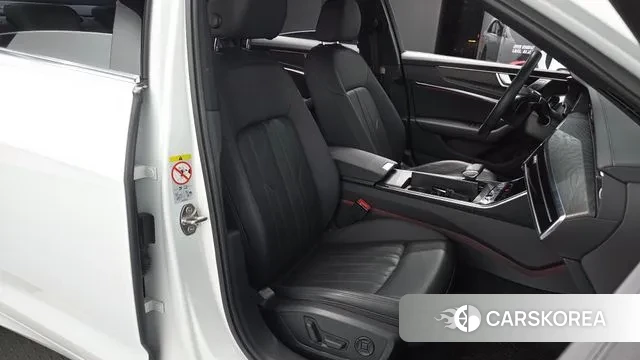 Audi A6 (C8) id 3530742 из Кореи 19