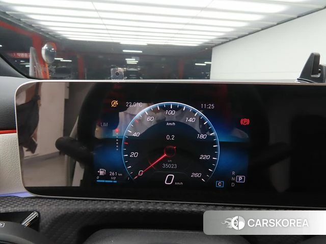Mercedes-Benz A-Class W177 id 4384204 из Кореи 19