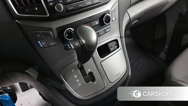 Hyundai The New Grand Starex id 3003841 из Кореи 19