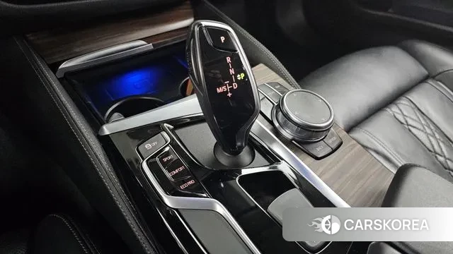 BMW 5 Series (G30) id 3651368 из Кореи 19