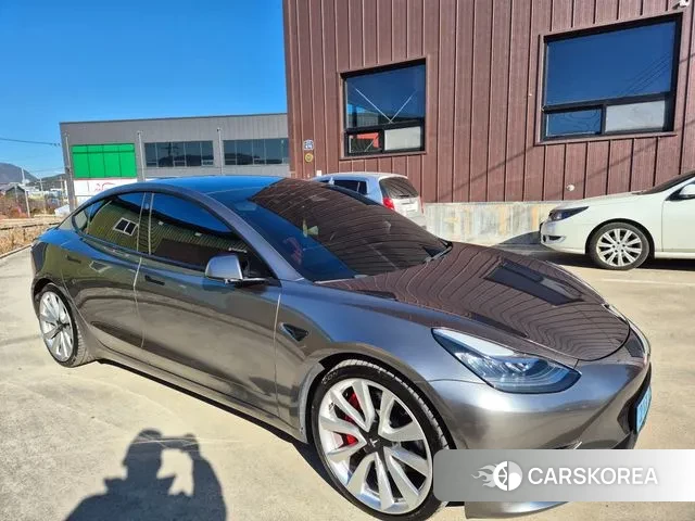 Tesla Model 3 id 3557128 из Кореи 19