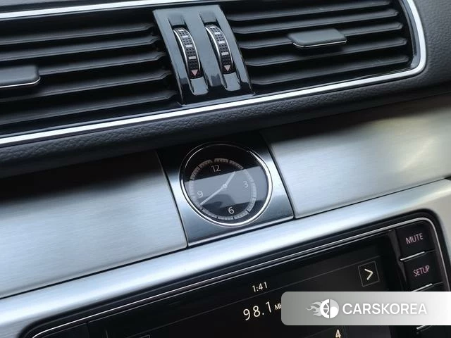 Volkswagen CC id 4210008 из Китая 19