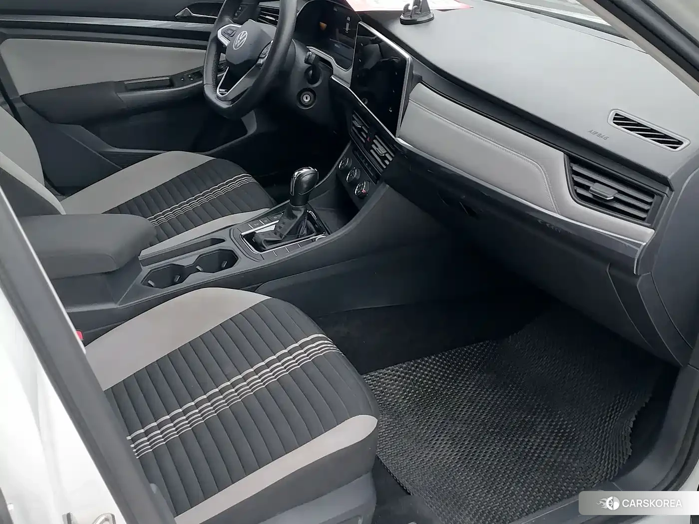 Volkswagen Bora id 4548414 из Китая 9