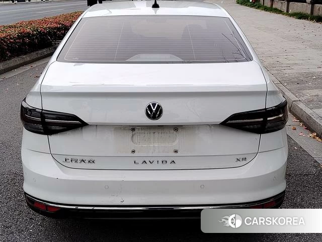 Volkswagen Lavida id 4241464 из Китая 13
