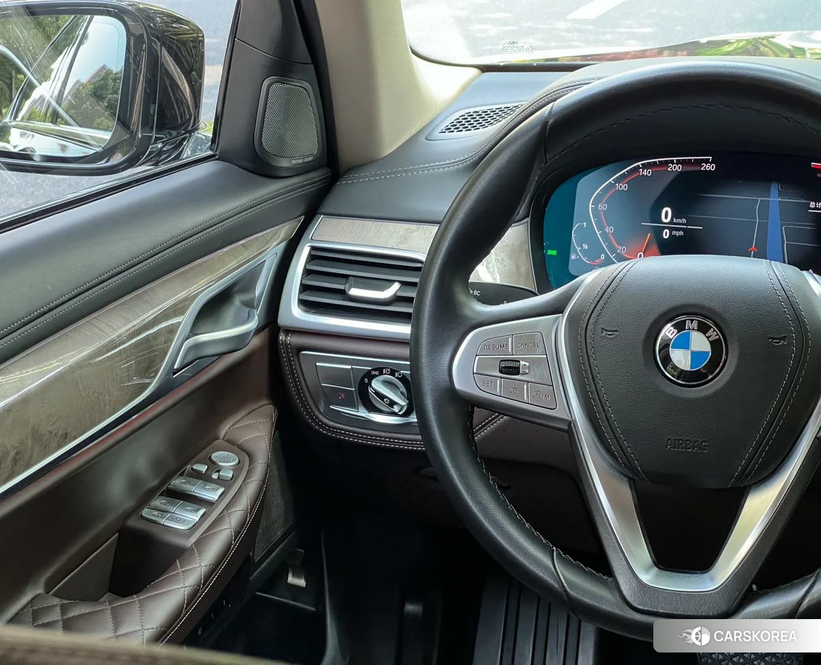 BMW 7 series id 4515046 из Китая 25