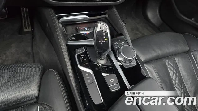 BMW 5 Series (G30) id 2928404 из Кореи 19